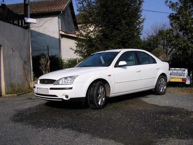 MONDEO type 2 Ph I - 4 PORTES - 2000-2003